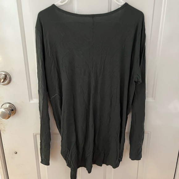 Women’s Top-Size XL-BCG - Picture 2 of 2